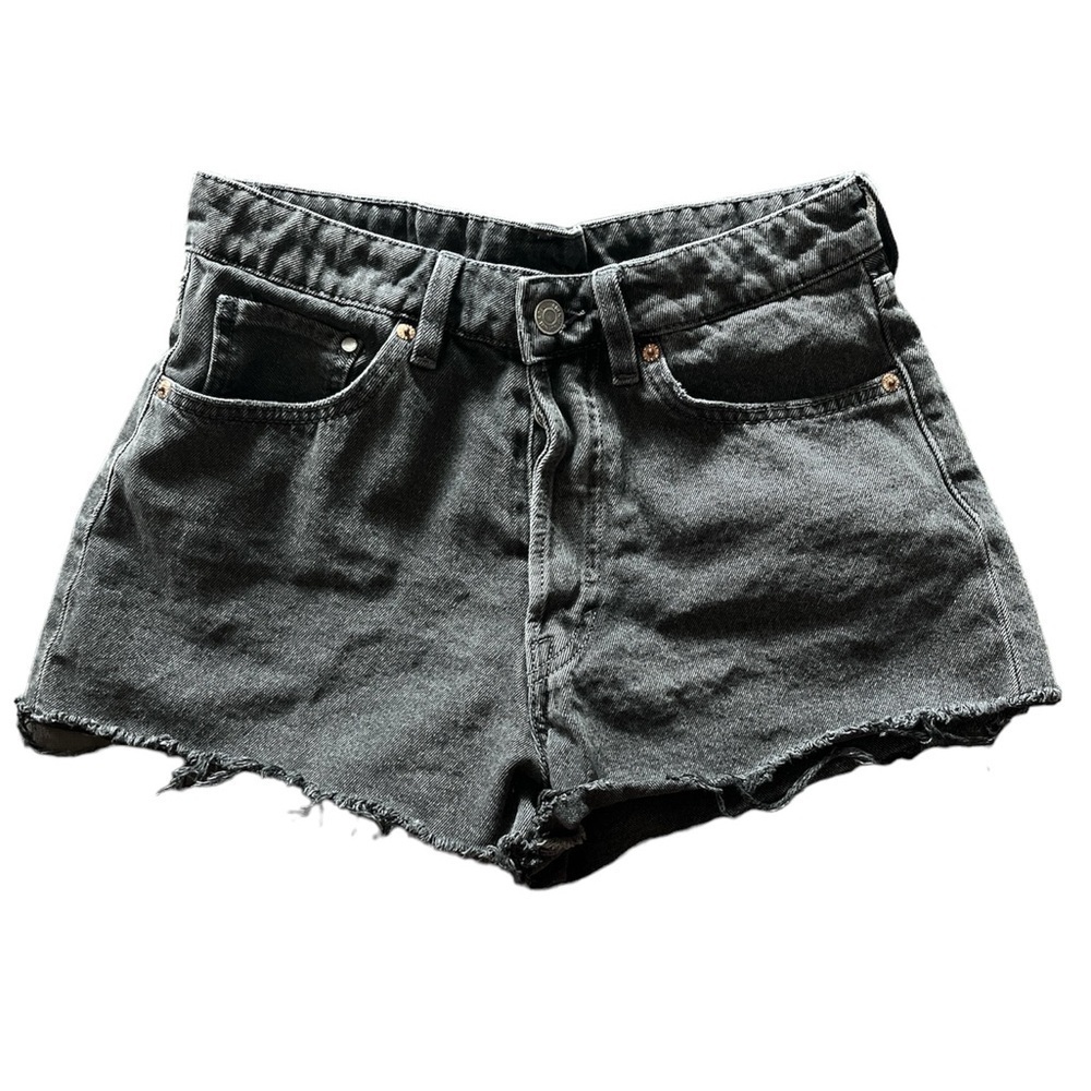 H&M Denim High Rise Distressed Cut Off Jean Vintage Shorts Summer Black 6 / 28